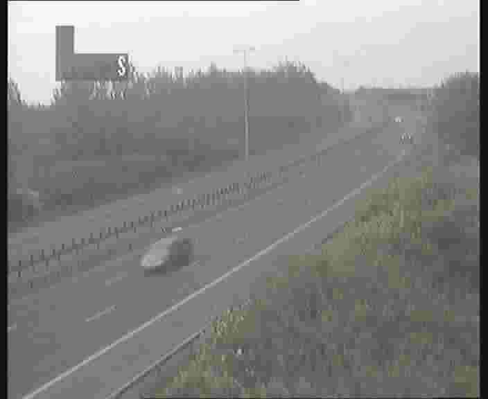 CCTV Camera image for M1 - Finaghy Road